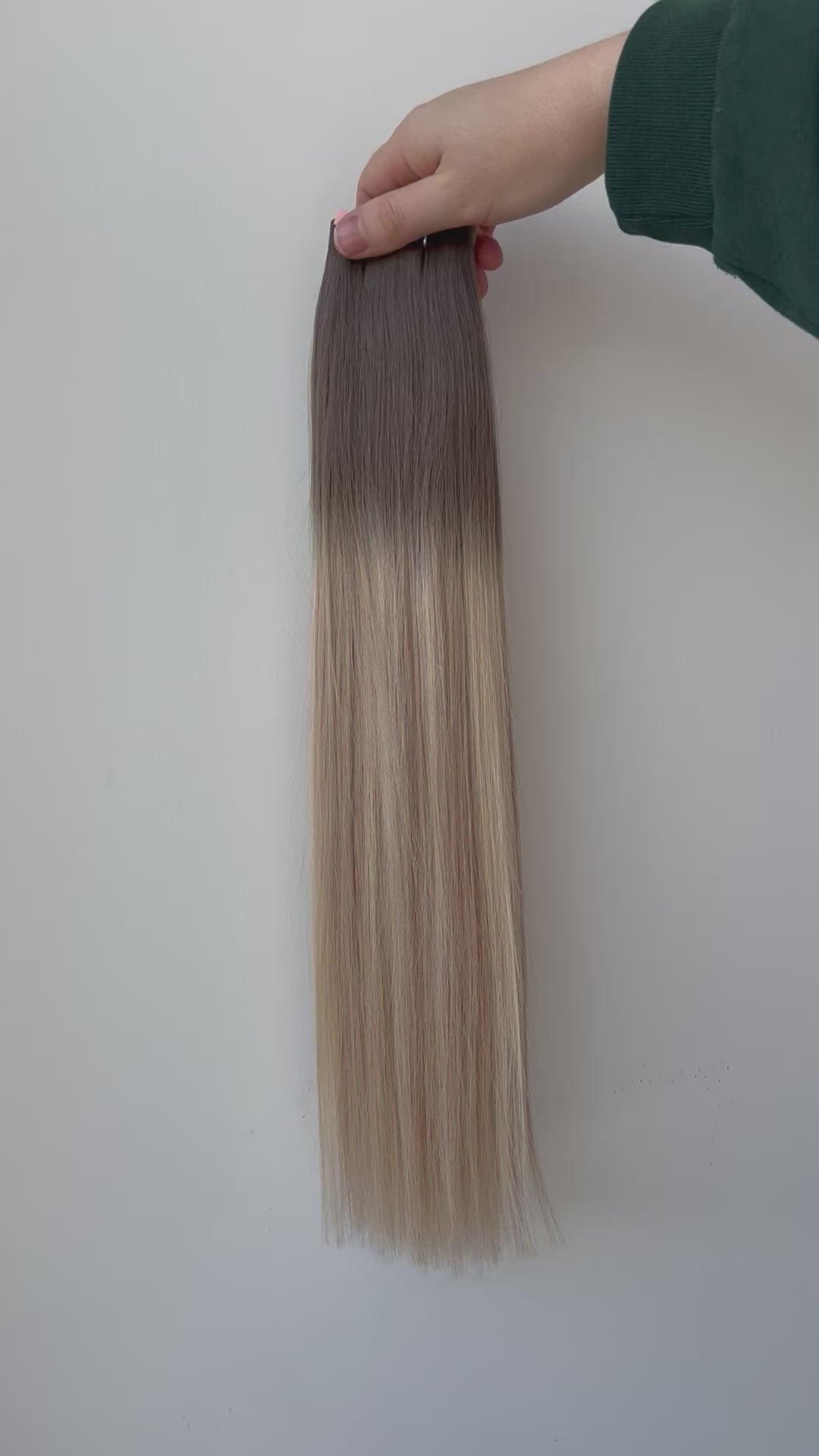 Muse DIY Tape-In Hair Extensions Bondi root Stretch – Natural Wavy Texture
